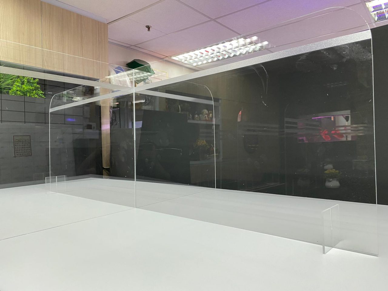 Transparent Anti Spray Isolation Board Table Divider - Wah ...